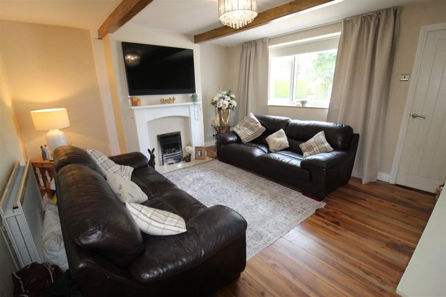 209, Tempest Road, Bolton photo 4