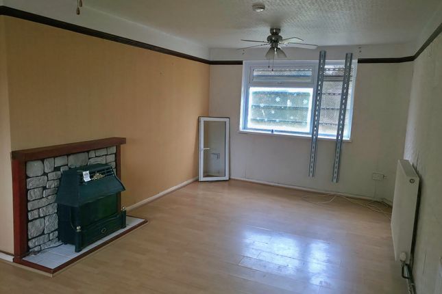 239, Mansel Road West, Southampton photo 3