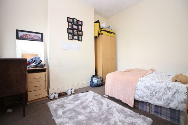 143, Albany Road, Cardiff photo 4