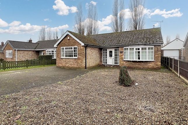 Detached bungalow for sale in Kenilworth Road, Scunthorpe