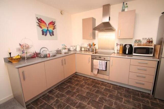 Apartment 45, Manor Court, 196 Altrincham Road, Manchester photo 5