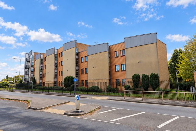 Oldchurch Road, Romford photo 4