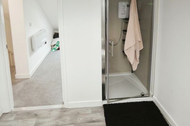 Room 4, 50, Patchwork Row, Mansfield photo 4