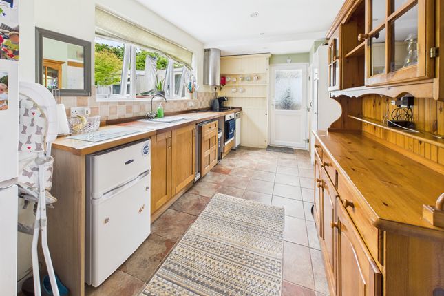 15, 15, Chilton Polden, Bridgwater photo 4