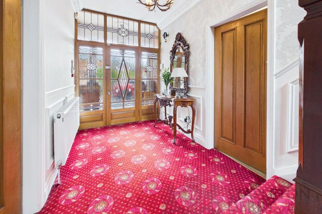 313, Garswood Road, Wigan photo 2