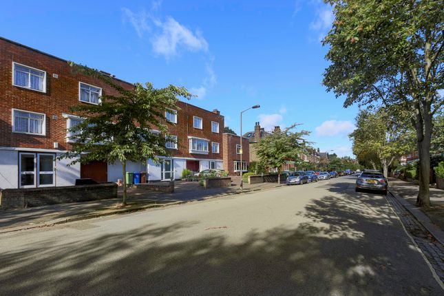 Thumbnail Terraced house for sale in Stradella Road, London