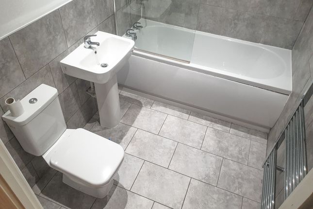 21 York Towers, Leeds photo 4
