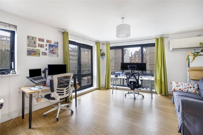 Thumbnail Flat for sale in Digby Street, Bethnal Green, London