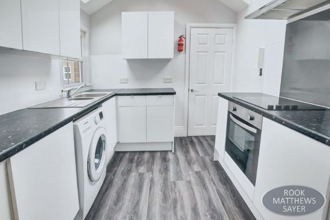Ashleigh Grove, Newcastle Upon Tyne photo 4
