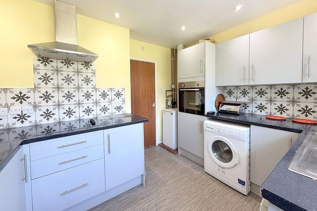 2, Thornwell Way, Somerset photo 4