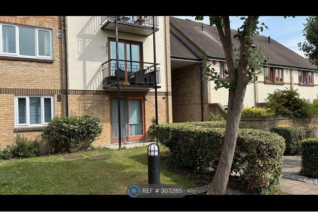 Isleworth photo 2