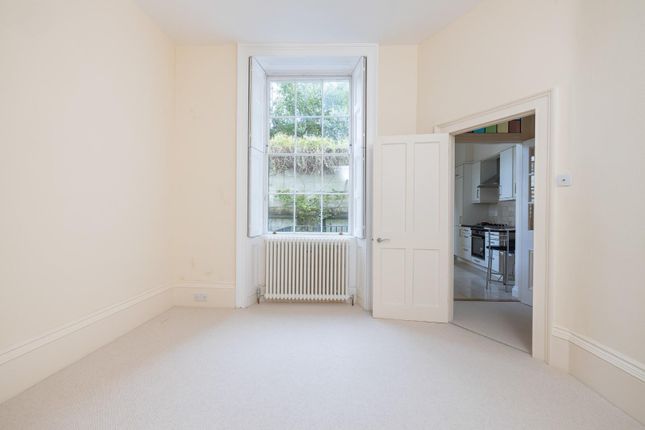 Flat for sale in Lansdown Crescent, Bath
