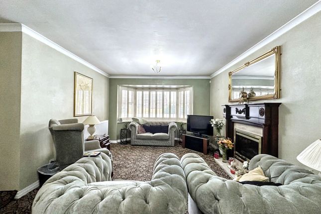 5, Finstock Court, Newcastle upon Tyne photo 3