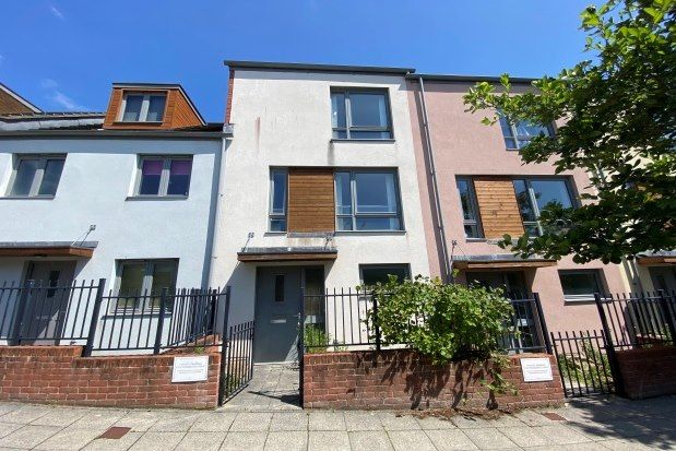 Property to rent in Mildren Way, Plymouth