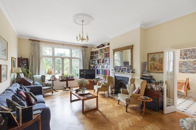 38, Twyford Avenue, London photo 2