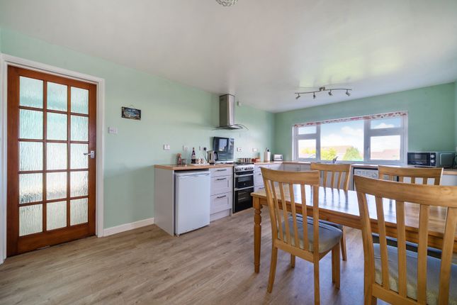 4, Rooks Farm Road, Barnstaple photo 4