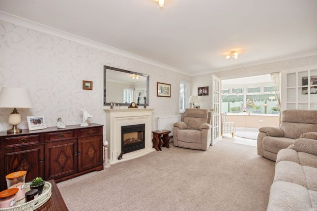 14, Horseshoe Close, St. Austell photo 2