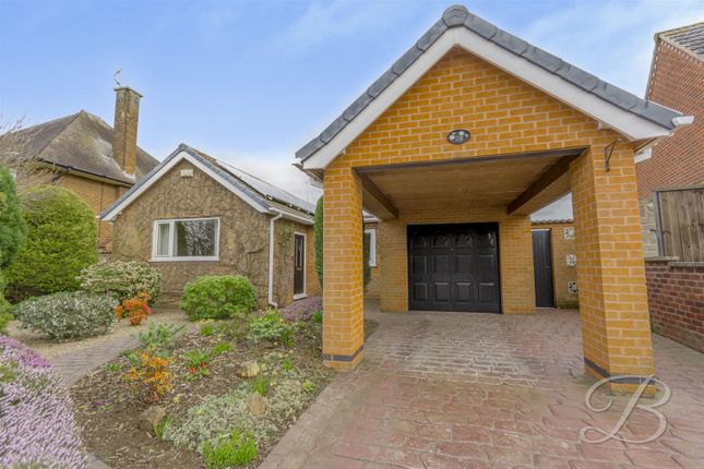 Thumbnail Detached bungalow for sale in Robin Hood Avenue, Edwinstowe, Mansfield