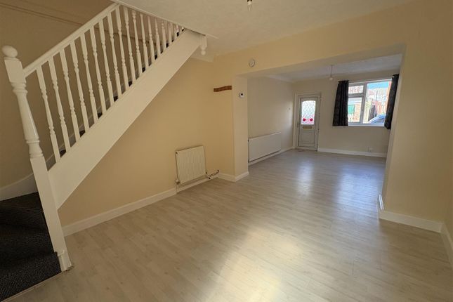 24, Cobholm Road, Great Yarmouth photo 2