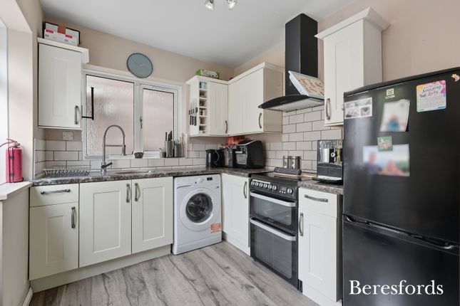 39, Boundary Road, Upminster photo 3