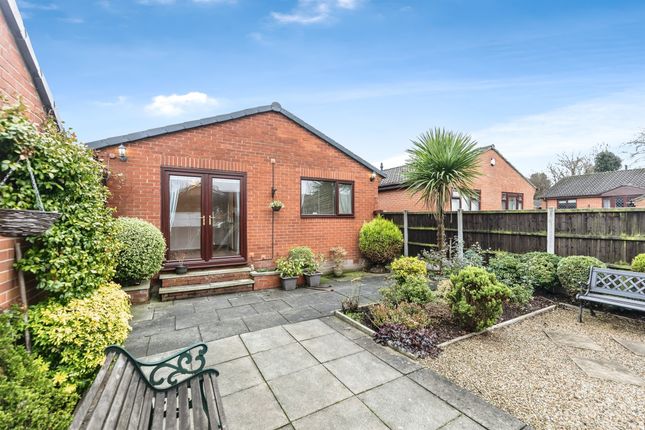 18, Perth Drive, Wakefield photo 2