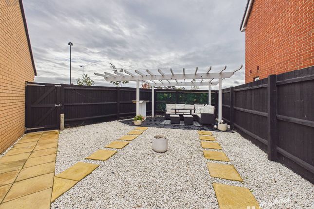20 Seabright Way, Aylesbury photo 4