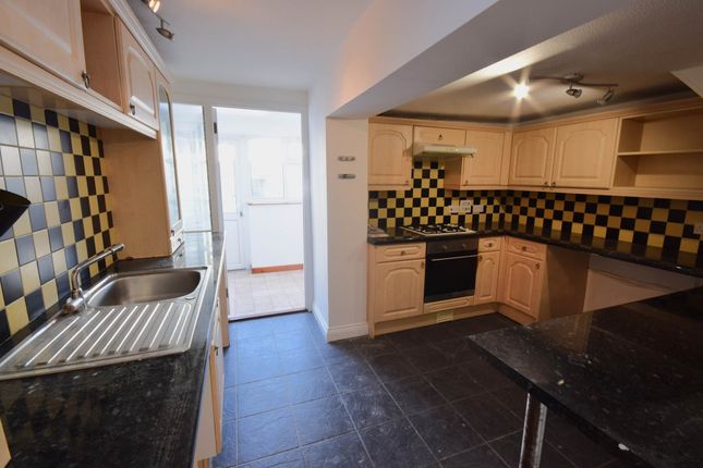 Geneva Place, Bideford photo 4