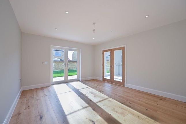 22 White Horse Valley, Danesmead Drive, Bratton photo 4