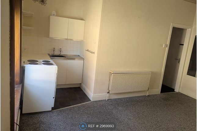 Clifton Drive North, Lytham St Annes photo 2