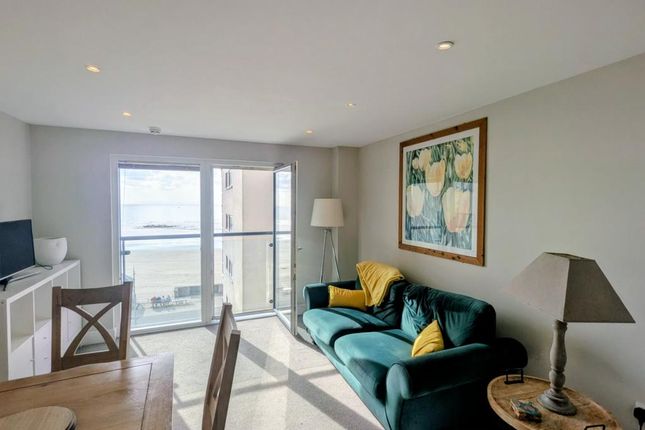 103 Meridian Bay, Meridian Quay photo 3