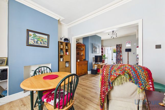 25, Sunnybank, Kirkham photo 4