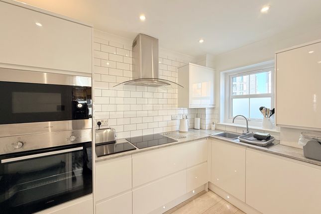 59, Newquay photo 4