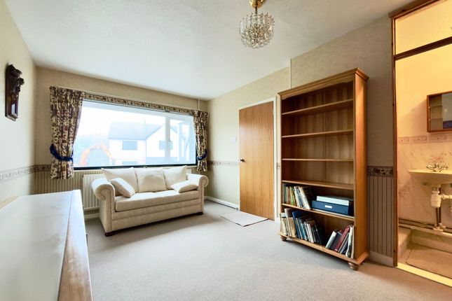 19, Southerndown Avenue, Swansea photo 3