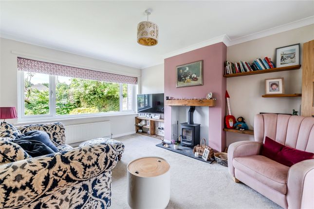 64, Newlay Grove, Leeds photo 2