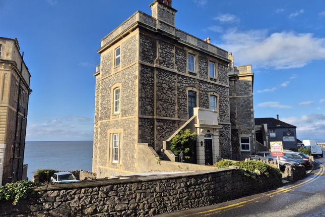 1-bed flat on Birnbeck Road, Weston-Super-Mare, £110,000