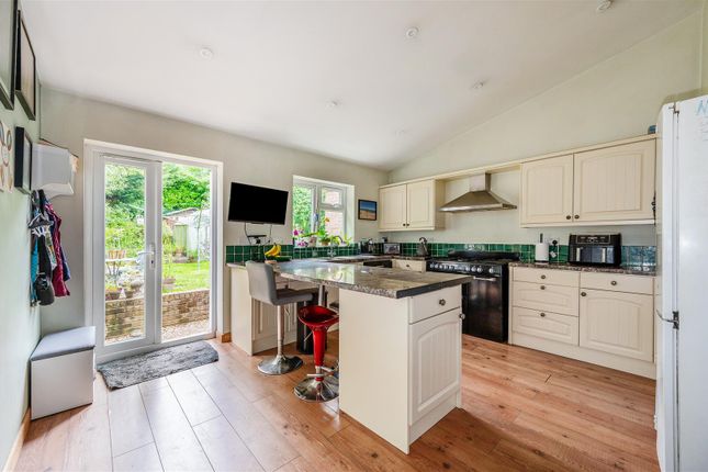 19, White Dirt Lane, Waterlooville photo 4