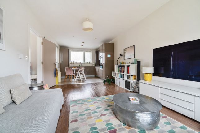 Terraced house for sale in Sphinx Way, Barnet