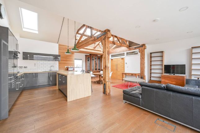 Thumbnail Flat for sale in 2 Fawe Street, Tower Hamlets, London