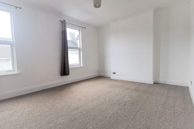 20, Beatrice Avenue, PLYMOUTH photo 5