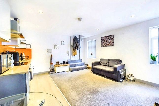 1-bed studio on Apartment 201 - 20, Anlaby Road, Hull, £40,000