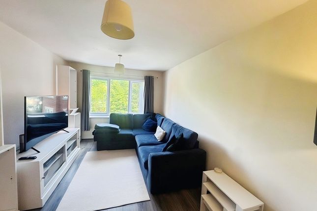 56, Woodsome Park, Liverpool photo 5