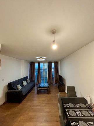 Prince Regent Road, Hounslow photo 5