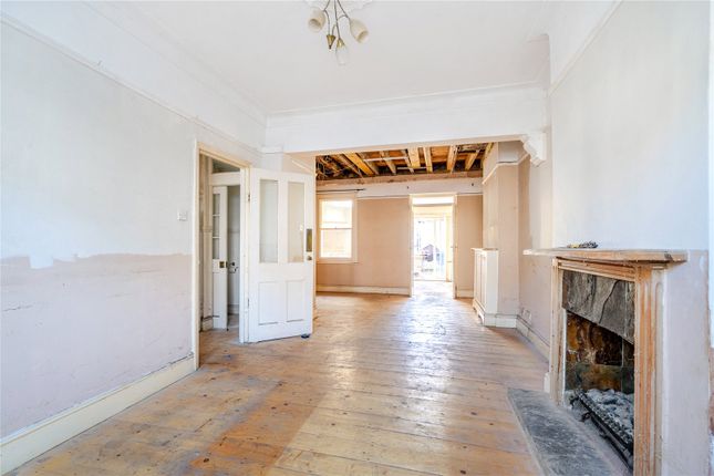 41, Trilby Road, London photo 4