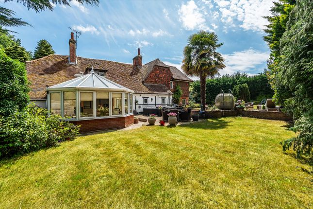 314, Lower Road, Bookham photo 3