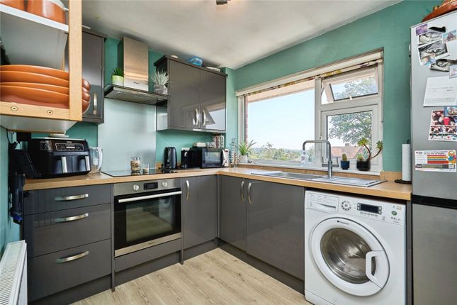 2 Packsfield Mews, 29A, Station Road, Ryde photo 4