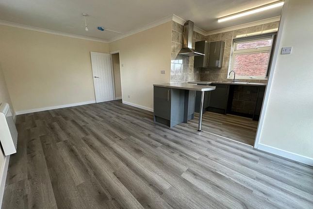 Flat 44 Manton Court, Rotunda Road, Eastbourne photo 2