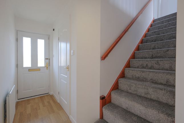 15 Seaview Place, Aberdeen photo 2