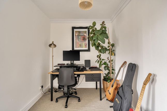 Flat 4, 7, Walcot Parade, Bath photo 3