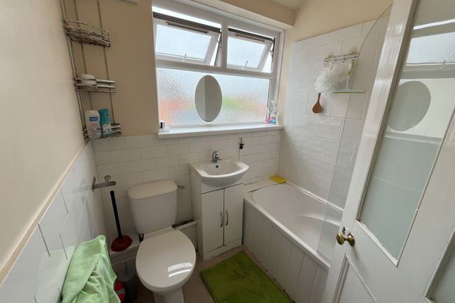 Room 4 64 Bath Street, Rugby photo 5