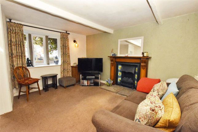 12, New Mills Road, High Peak photo 3